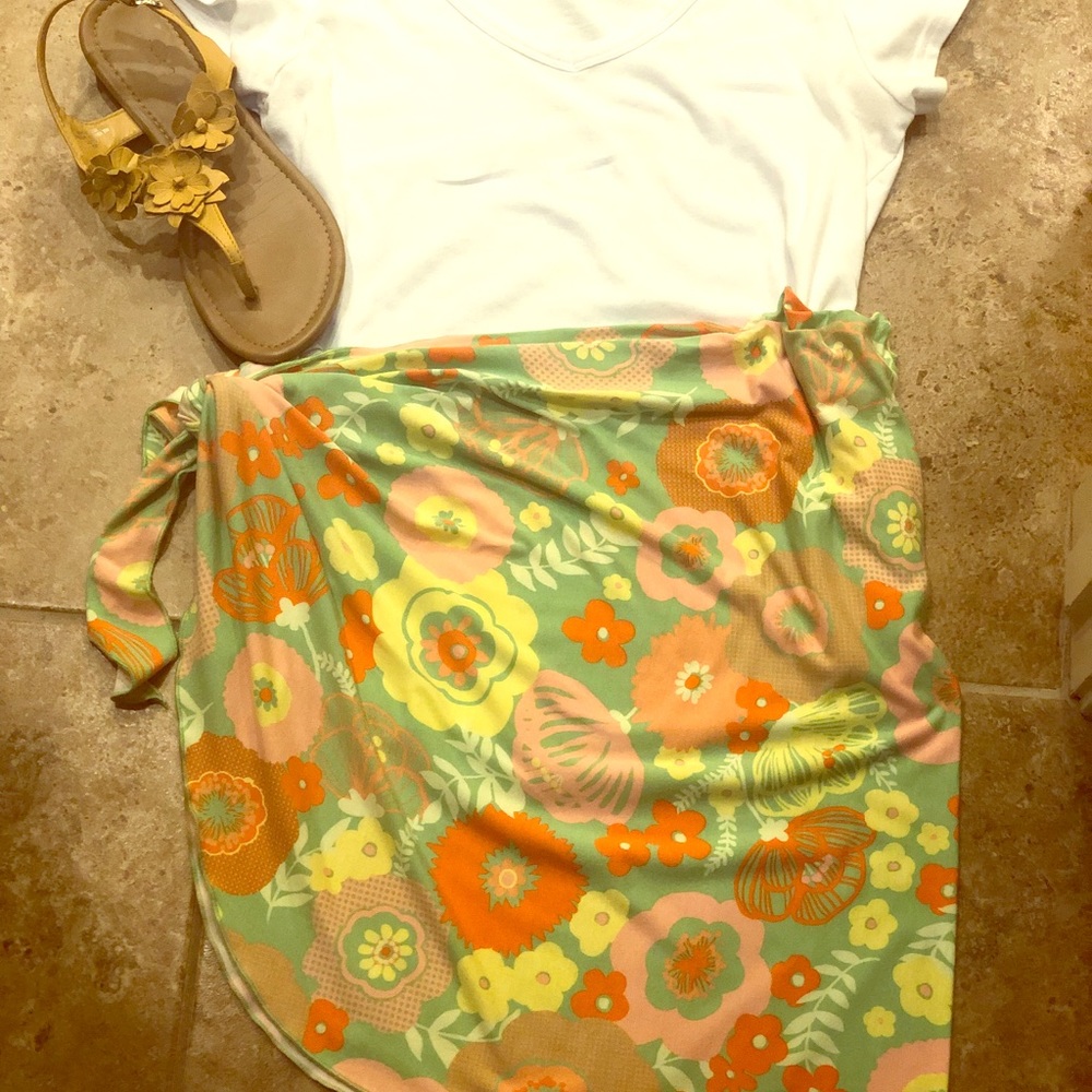 Victoria Secret Sexy Swim Beach Floral Cover Up